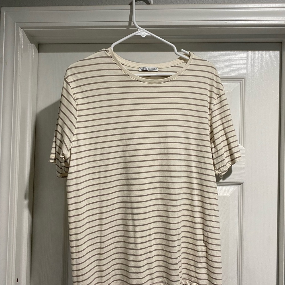 Zara Men’s Cream Striped Shirt
